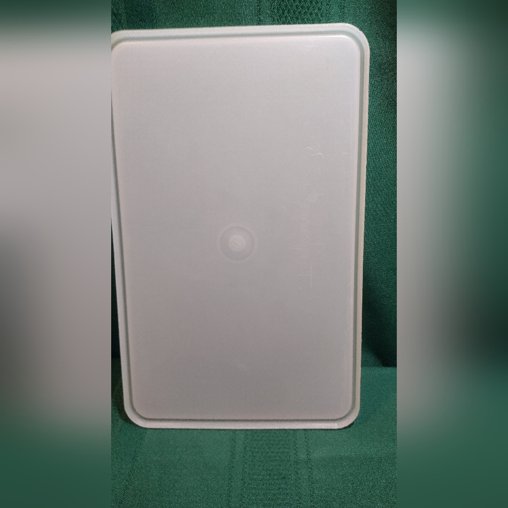 Vintage Tupperware Seal Mold Number 1293-1